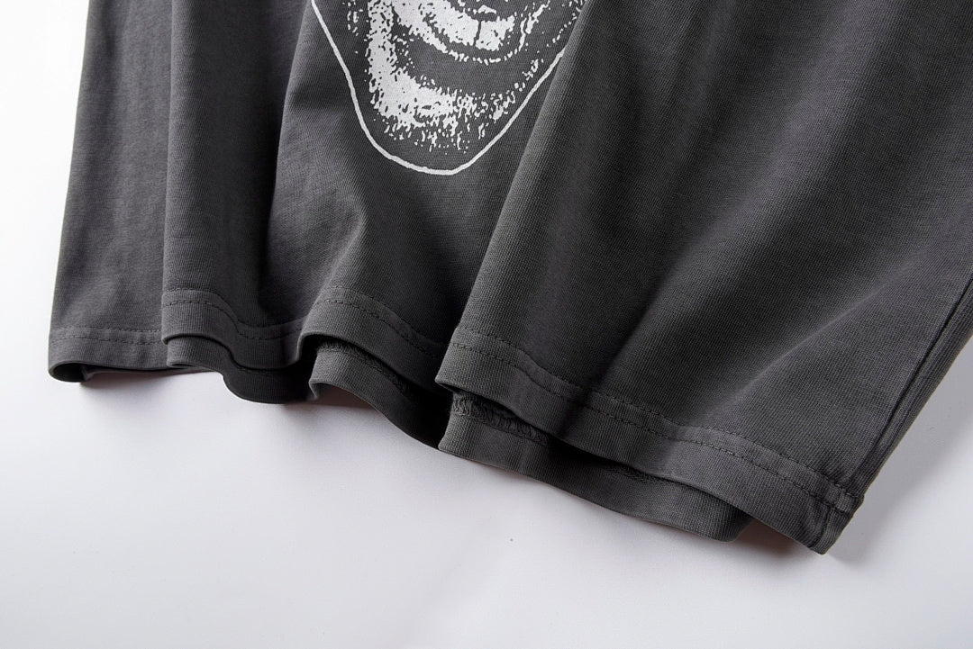 Hellstar Studios Globe Graphic Charcoal Cotton T-Shirt - product image 8