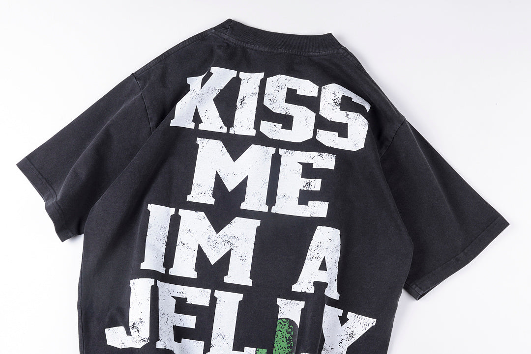 Jellybean Kiss Me Graphic Washed T-Shirt - Charcoal - product image 12
